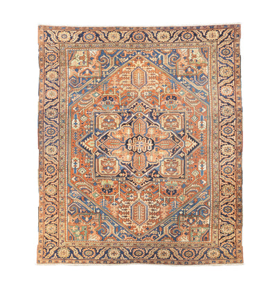 Fine Antique  Heriz Wool Rug 9' 7'' x 11' 3''