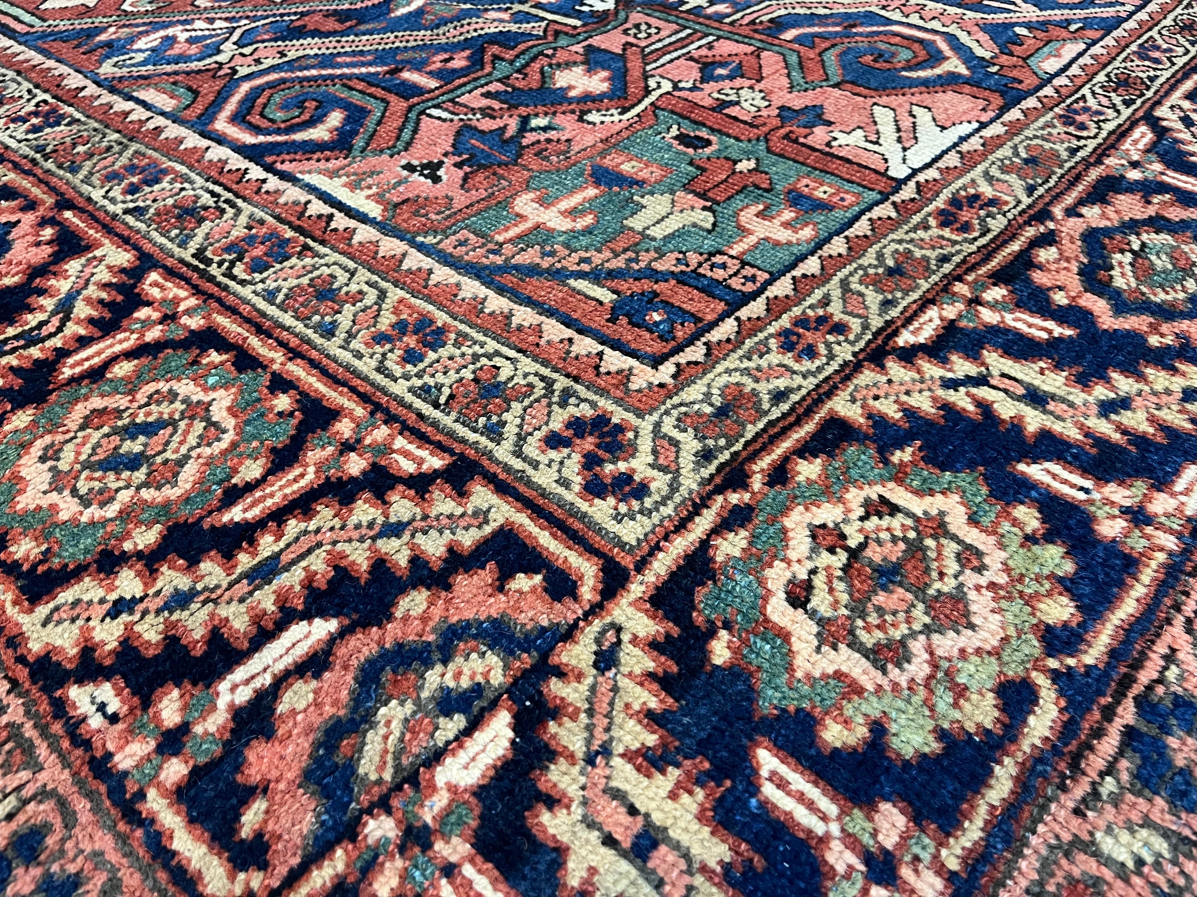 Fine Antique  Heriz Wool Rug 9' 7'' x 11' 3''