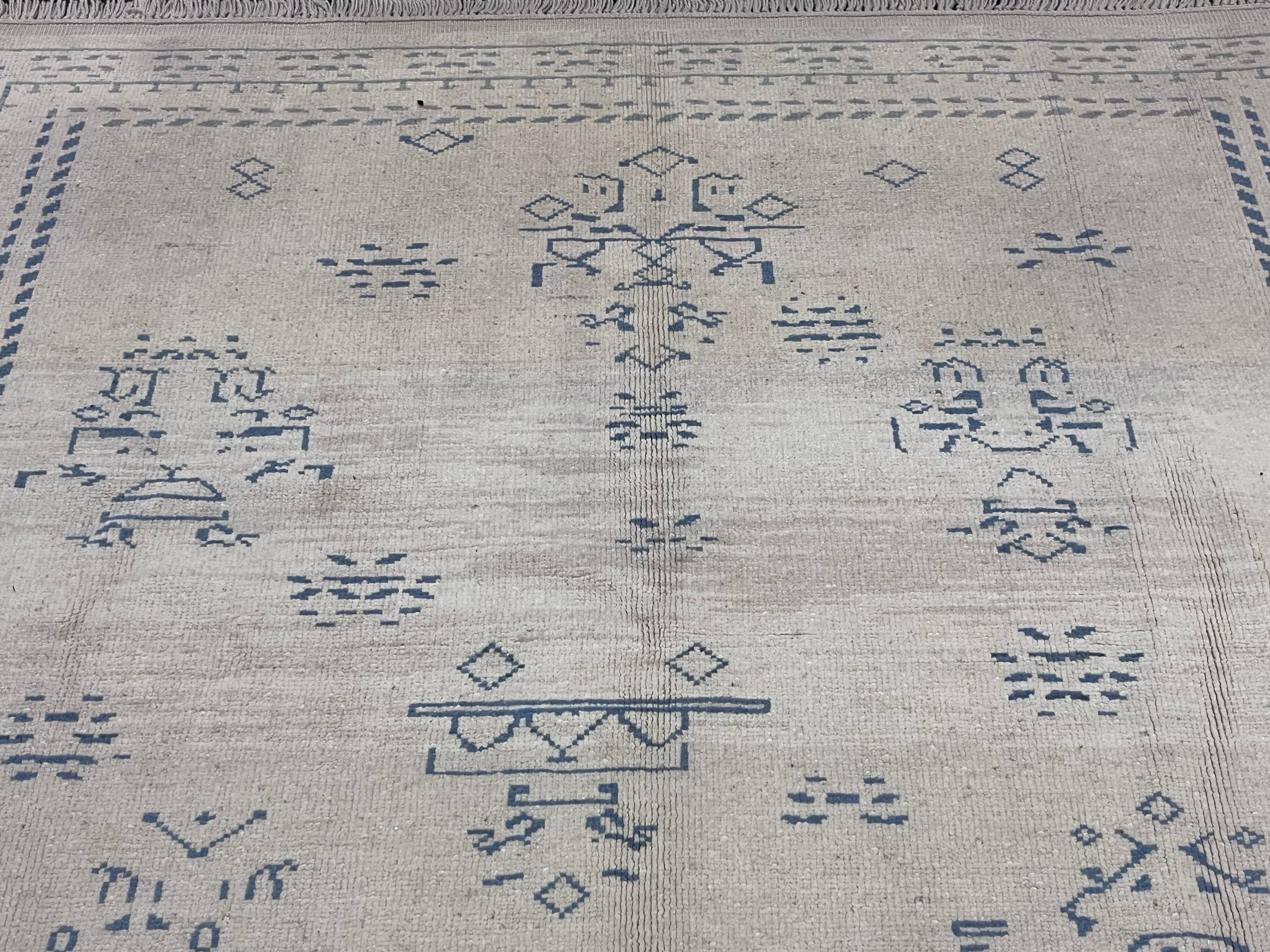 Fine Vintage Moroccan Wool Rug 6' 11'' x 10' 0"