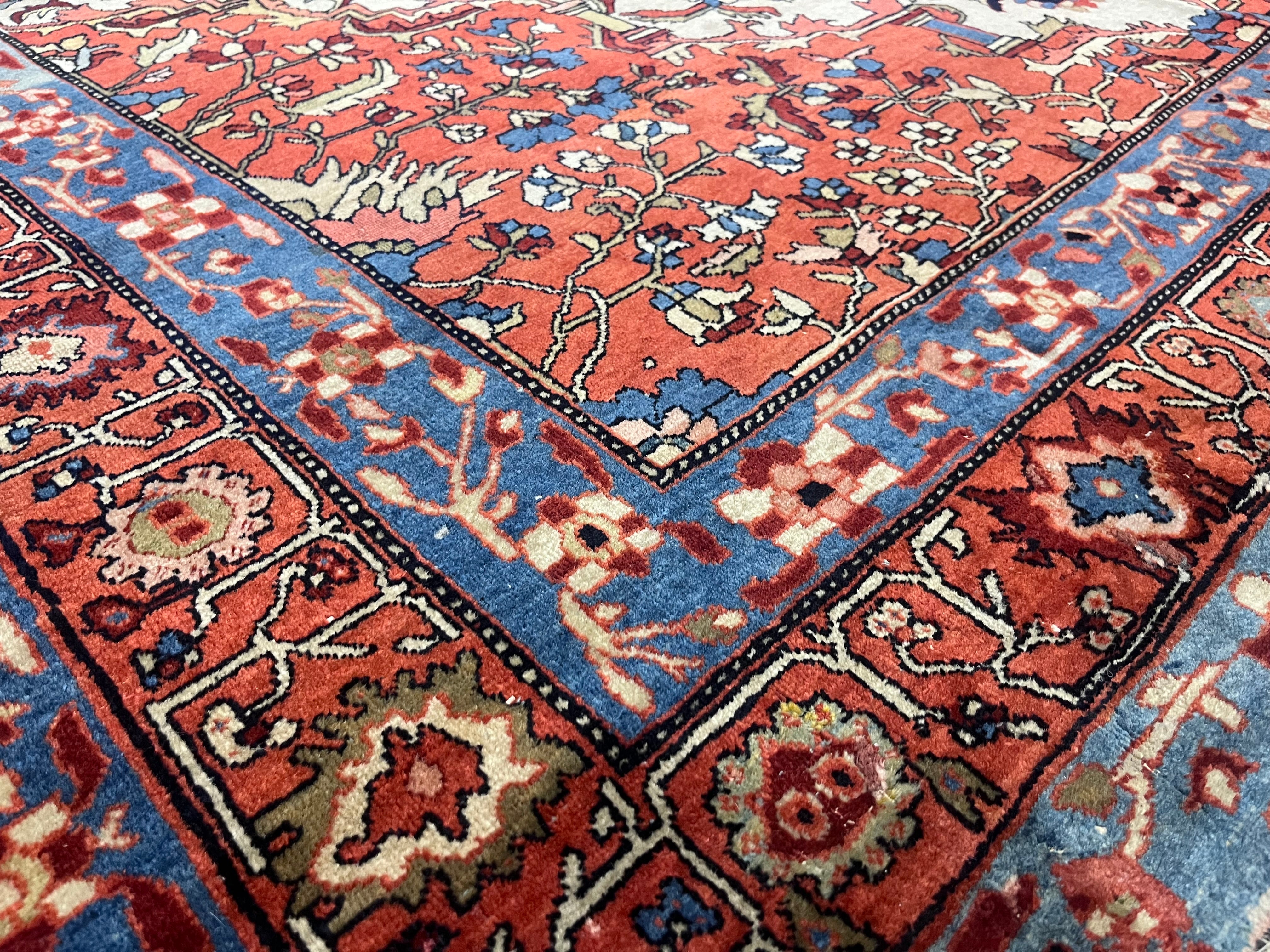 Fine Antique Farahan Sarouk Rug 6' 3'' x 10' 0"