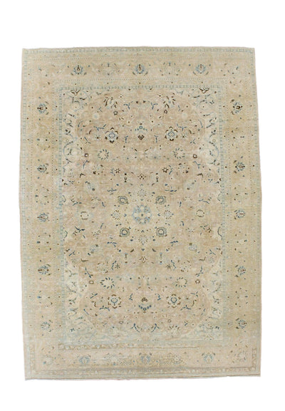 Fine Antique Tabriz Rug 7' 6'' x 10' 4''