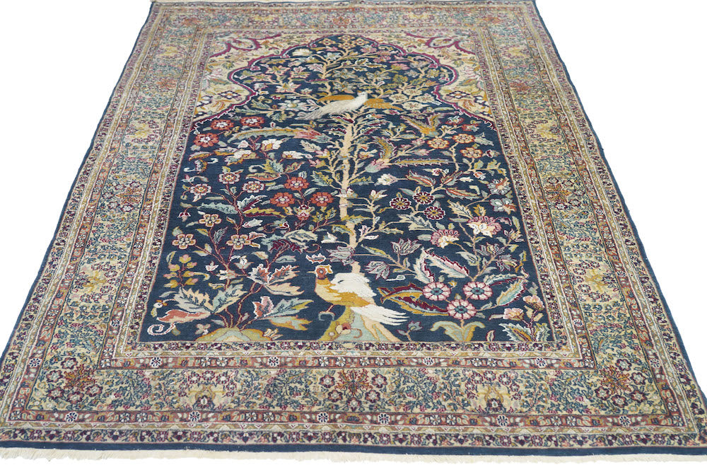 Vintage  Tabriz Rug 4'6'' x 6'10''