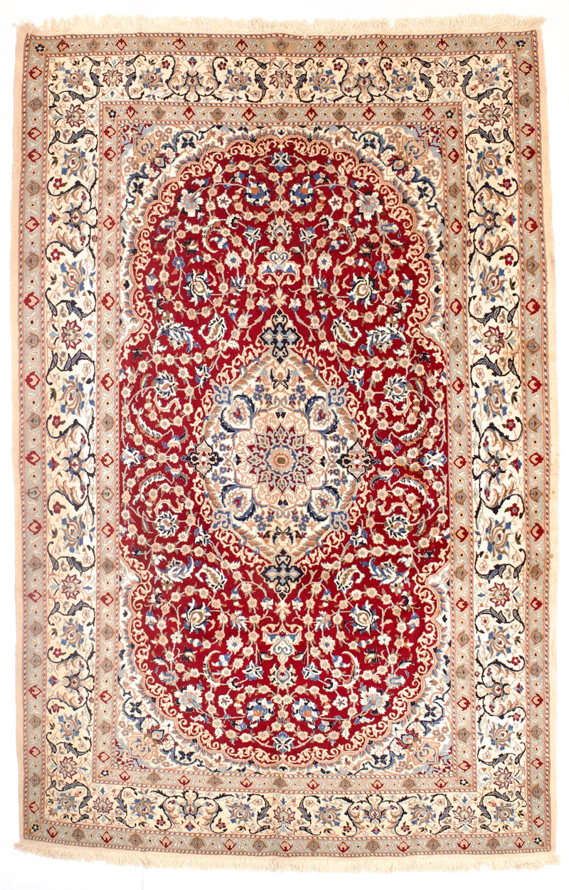 Vintage  Nain Rug 6' 7'' x 10' 3