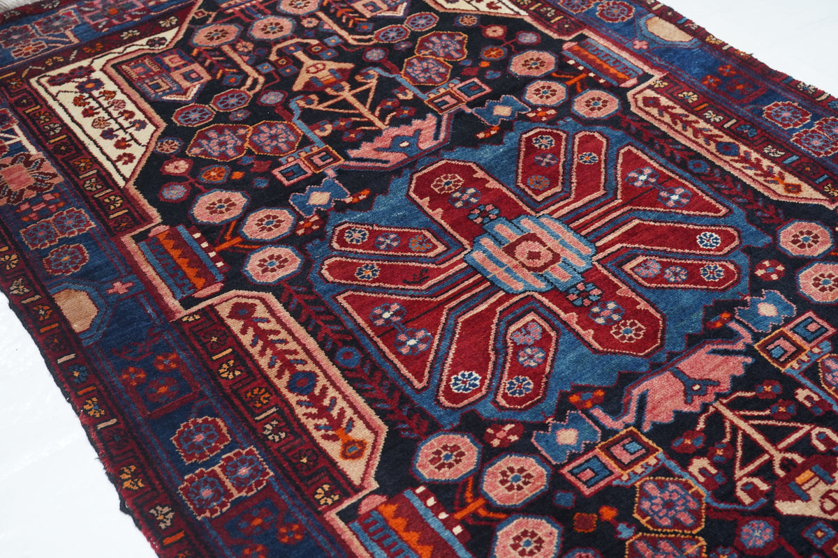 Vintage Hamadan Rug 5'0'' x 8'2''