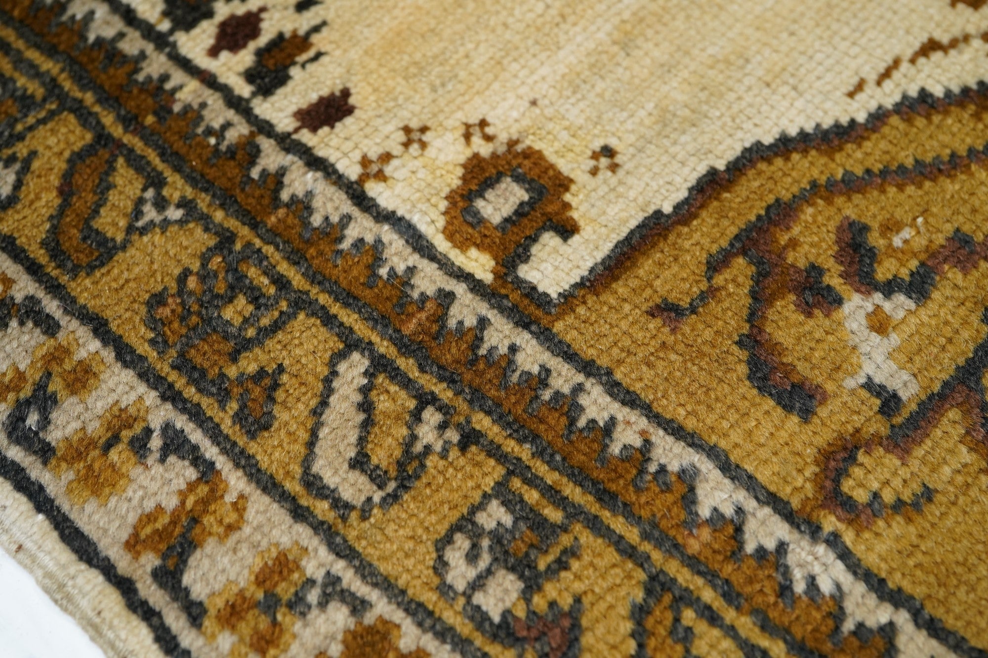 Antique  Tabriz Lion Wool Rug 3'7'' x 4'8''