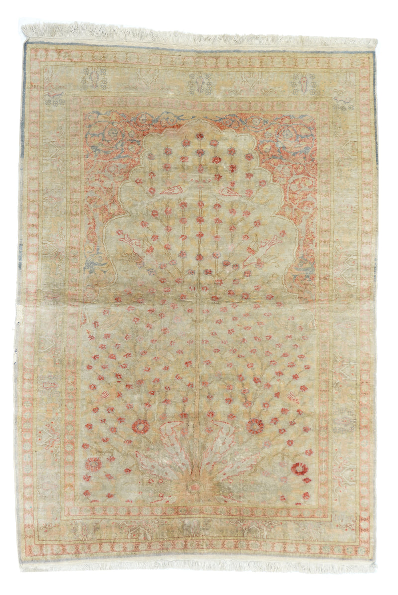 Fine Antique Turkish Wool Rug 4'0