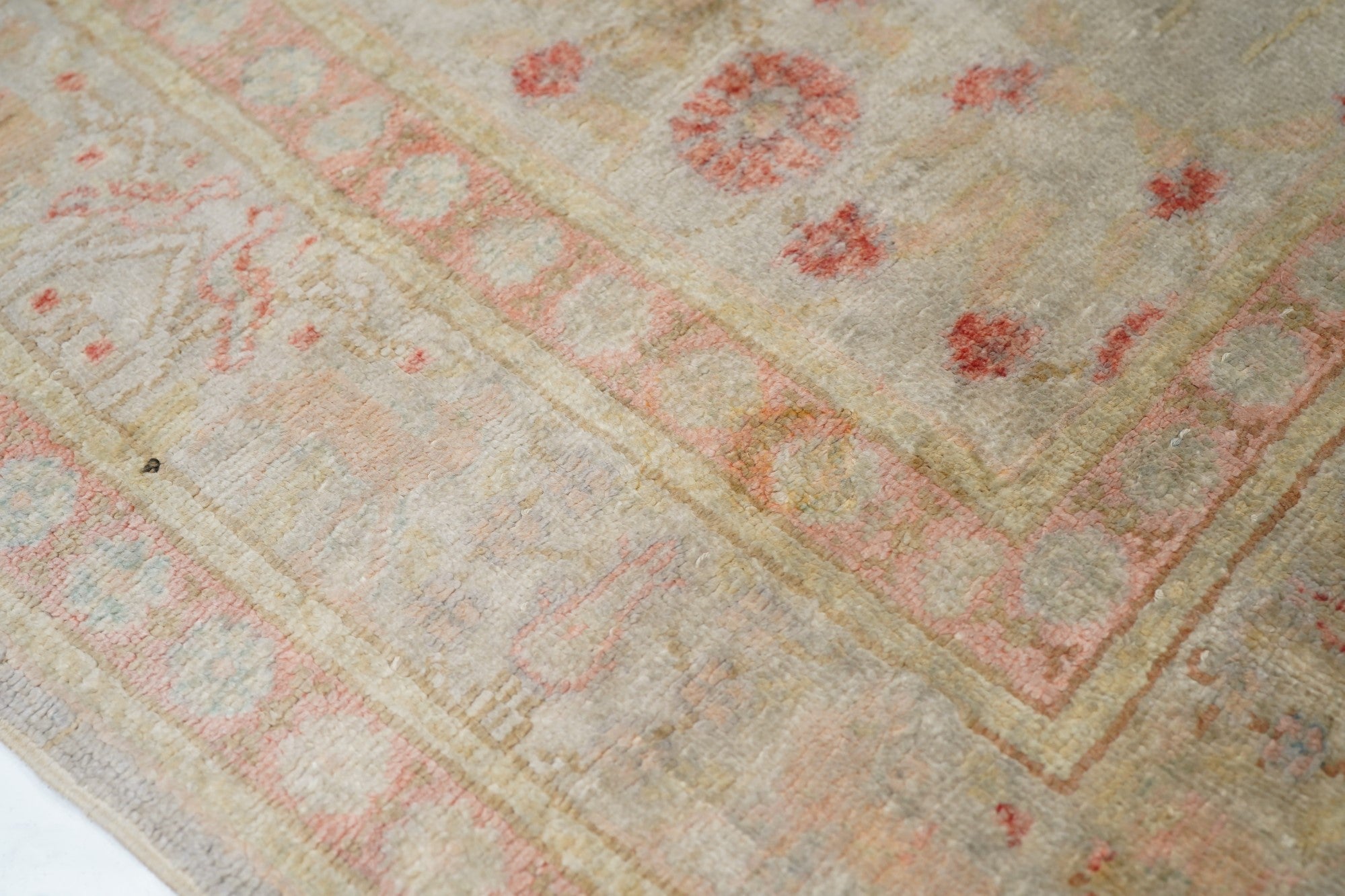 Fine Antique Turkish Wool Rug 4'0" x 5'8''