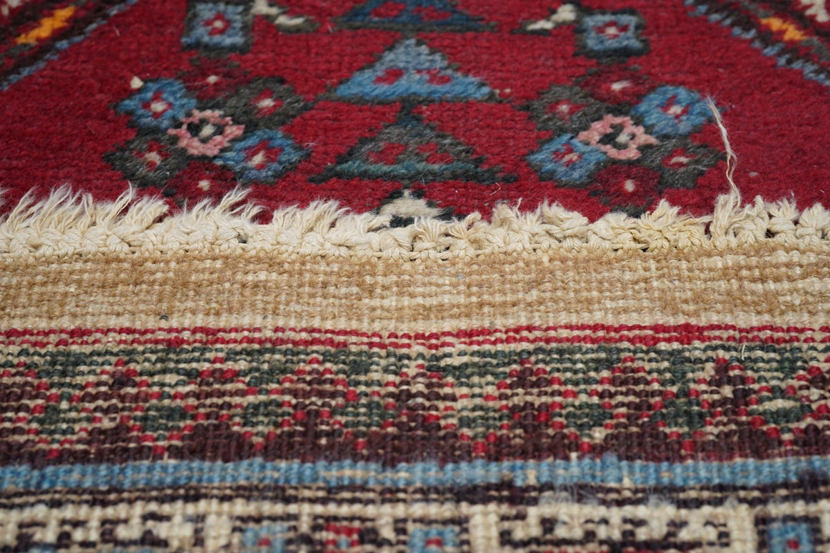 Vintage Sarab Runner 3'0" x 11'2''