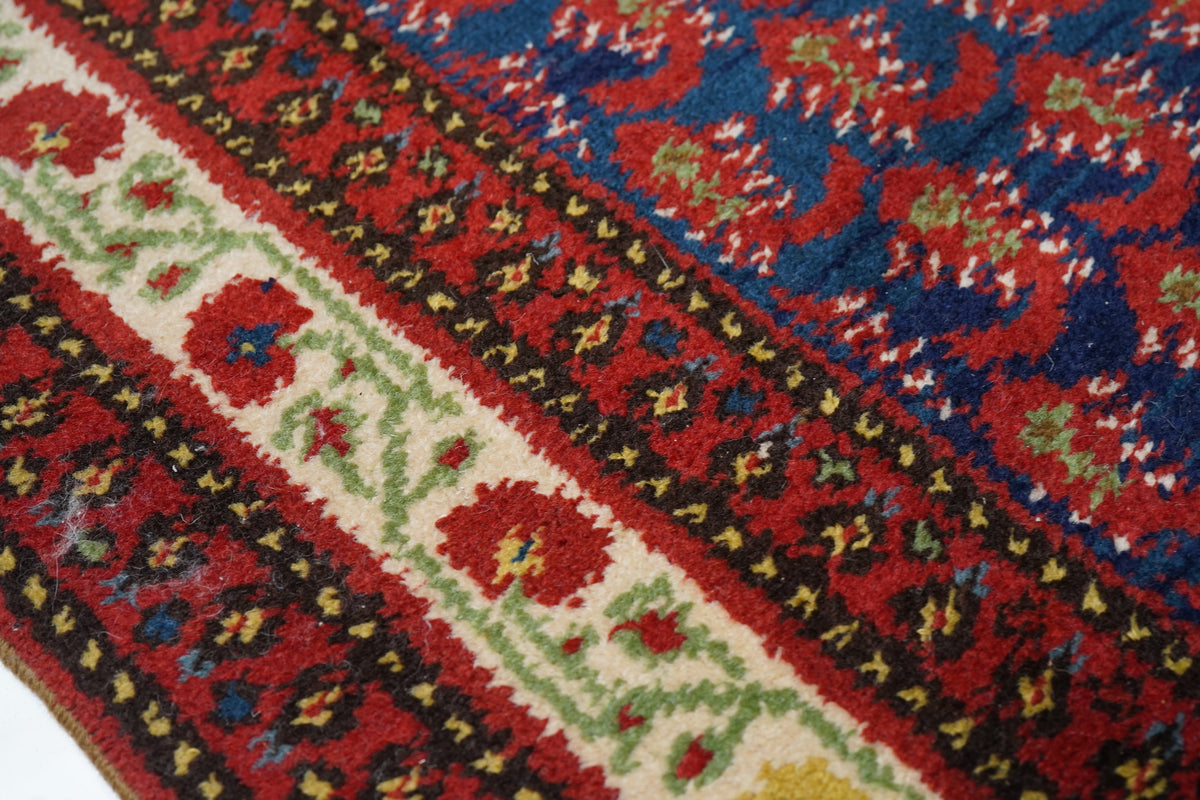 Antique NW  Runner 3'0'' x 11'3''