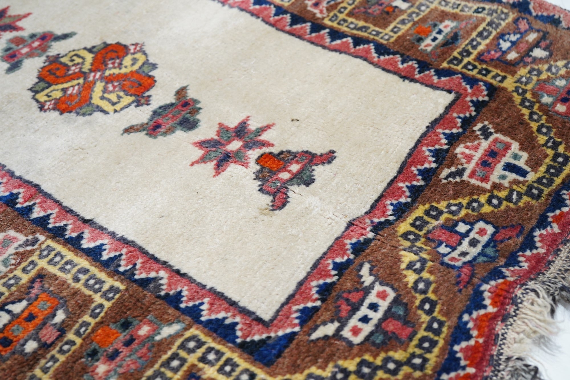 Antique  Sarab Long Rug 2'10'' x 9'7''