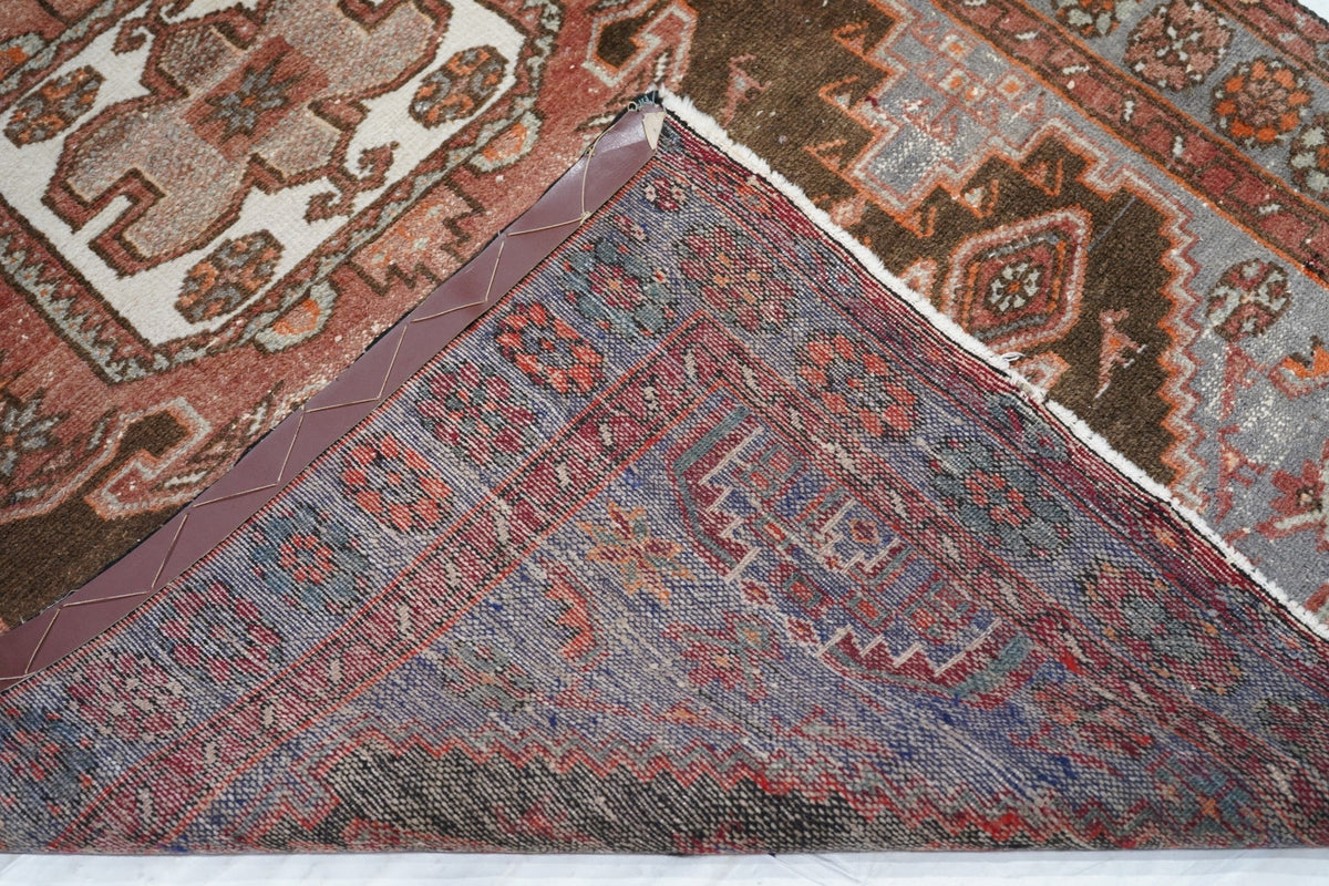 Vintage Hamedan Rug 4'1'' x 7'1''