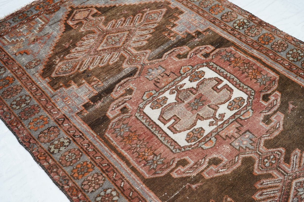 Vintage Hamedan Rug 4'1'' x 7'1''