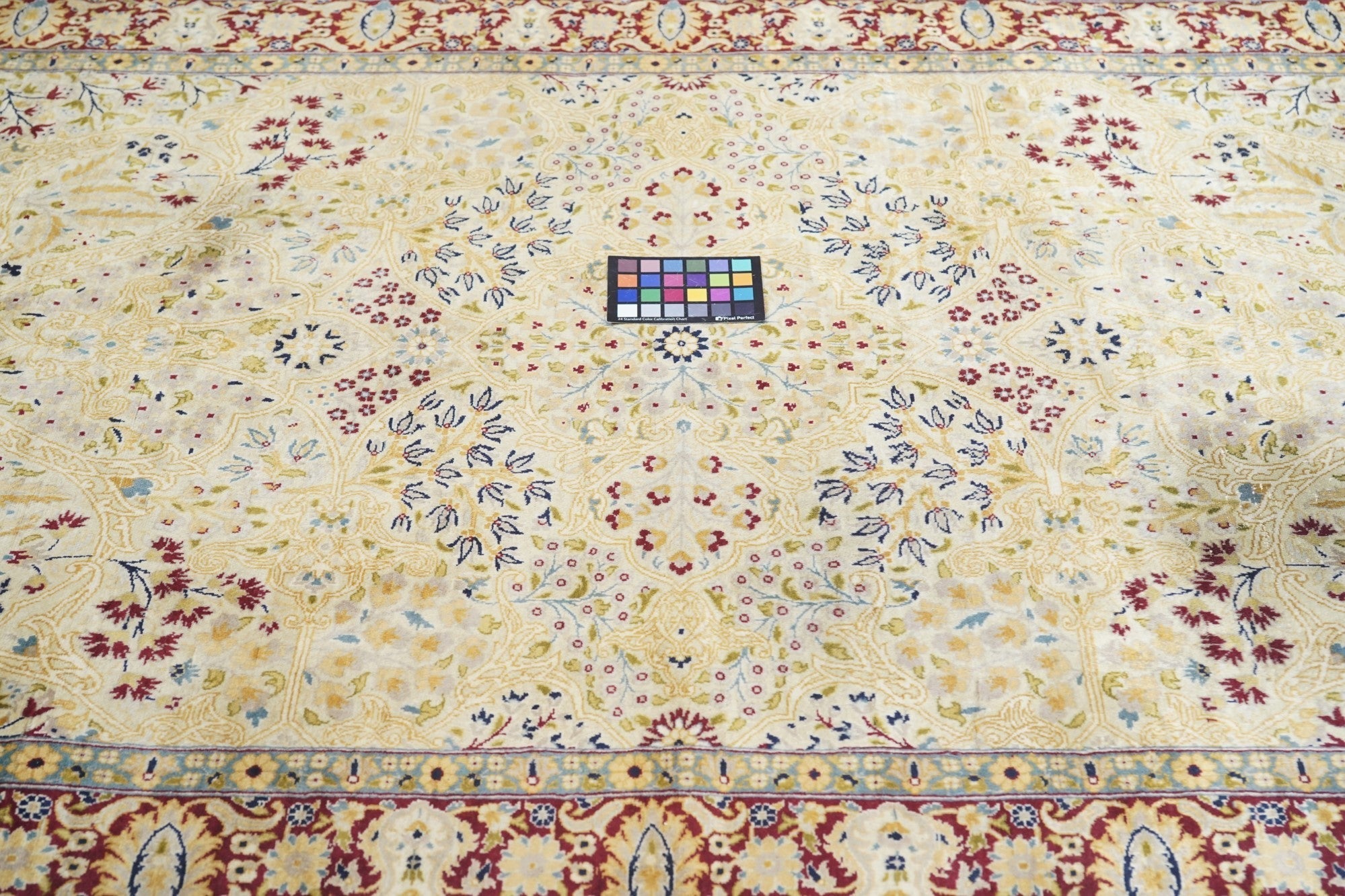 Pak  Rug 4'7'' x 7'4''