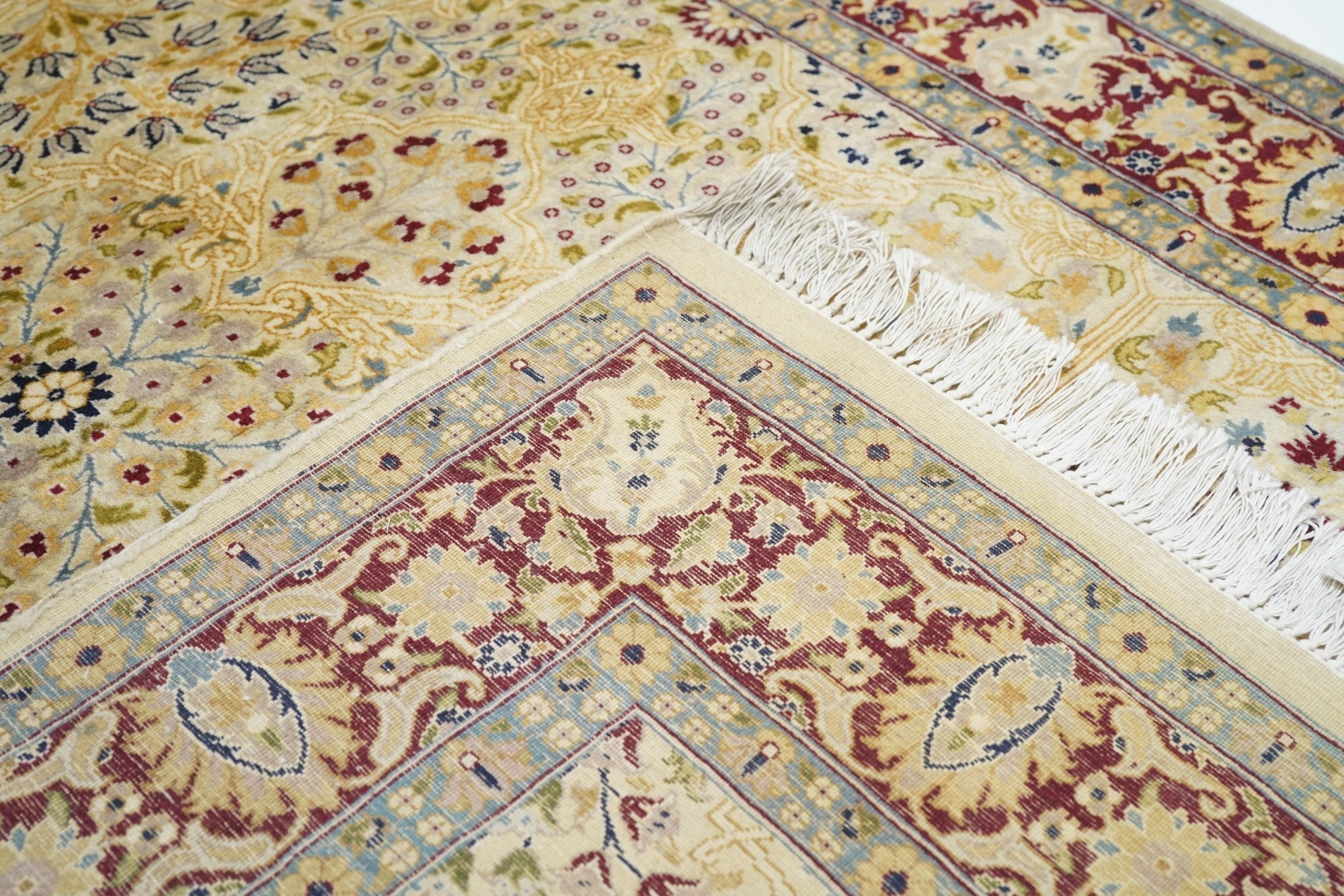 Pak  Rug 4'7'' x 7'4''