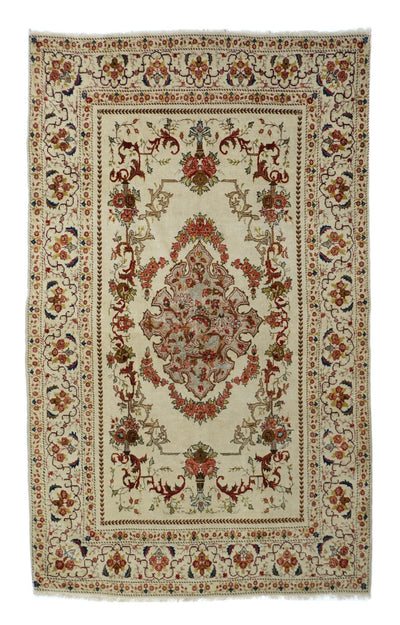 Extremely Fine Antique  Tehran Rug. Wool With all Design in Silk 3'4'' x 5'6''