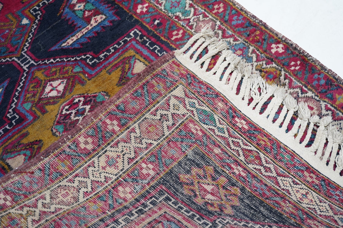 Vintage NW  Runner 3'4'' x 10'1''