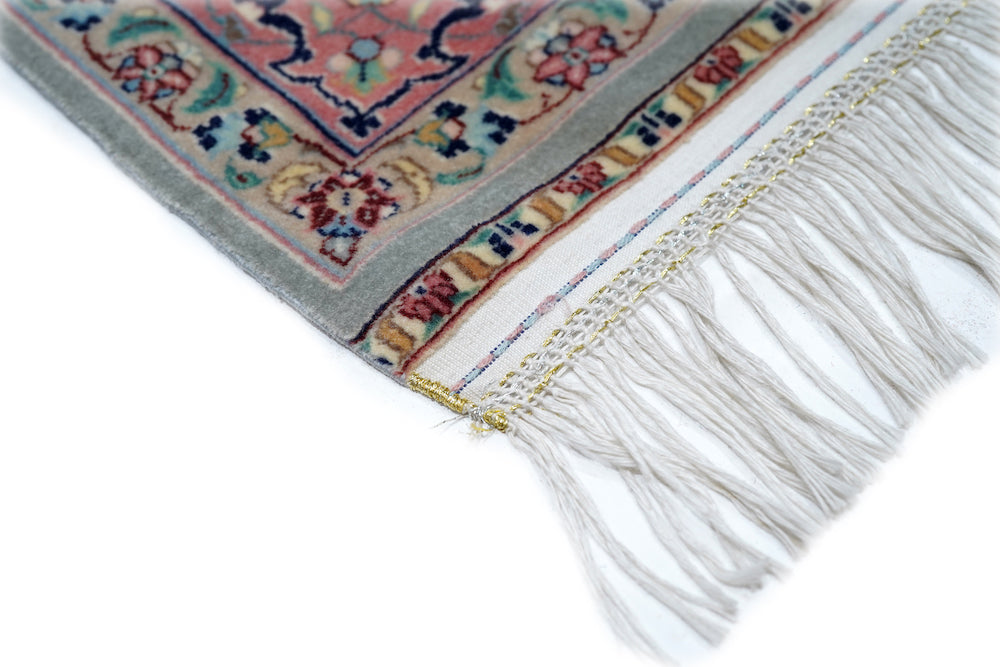Vintage Isfahan Rug 3'4'' x 5'2''