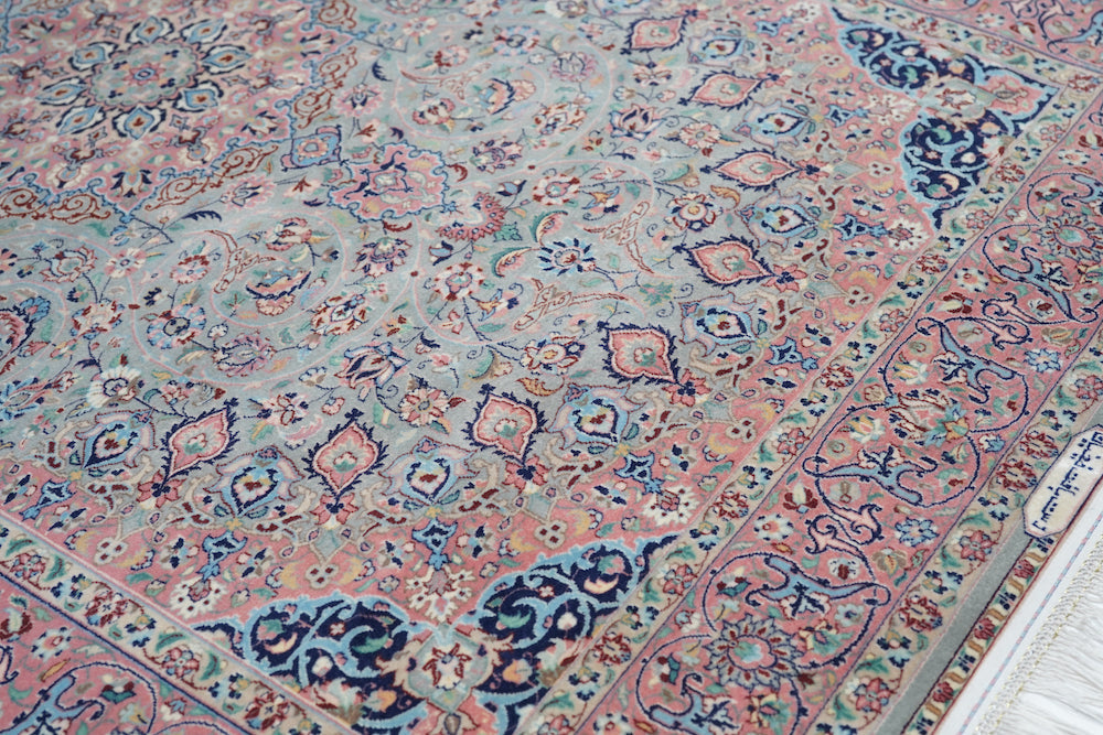 Vintage Isfahan Rug 3'4'' x 5'2''