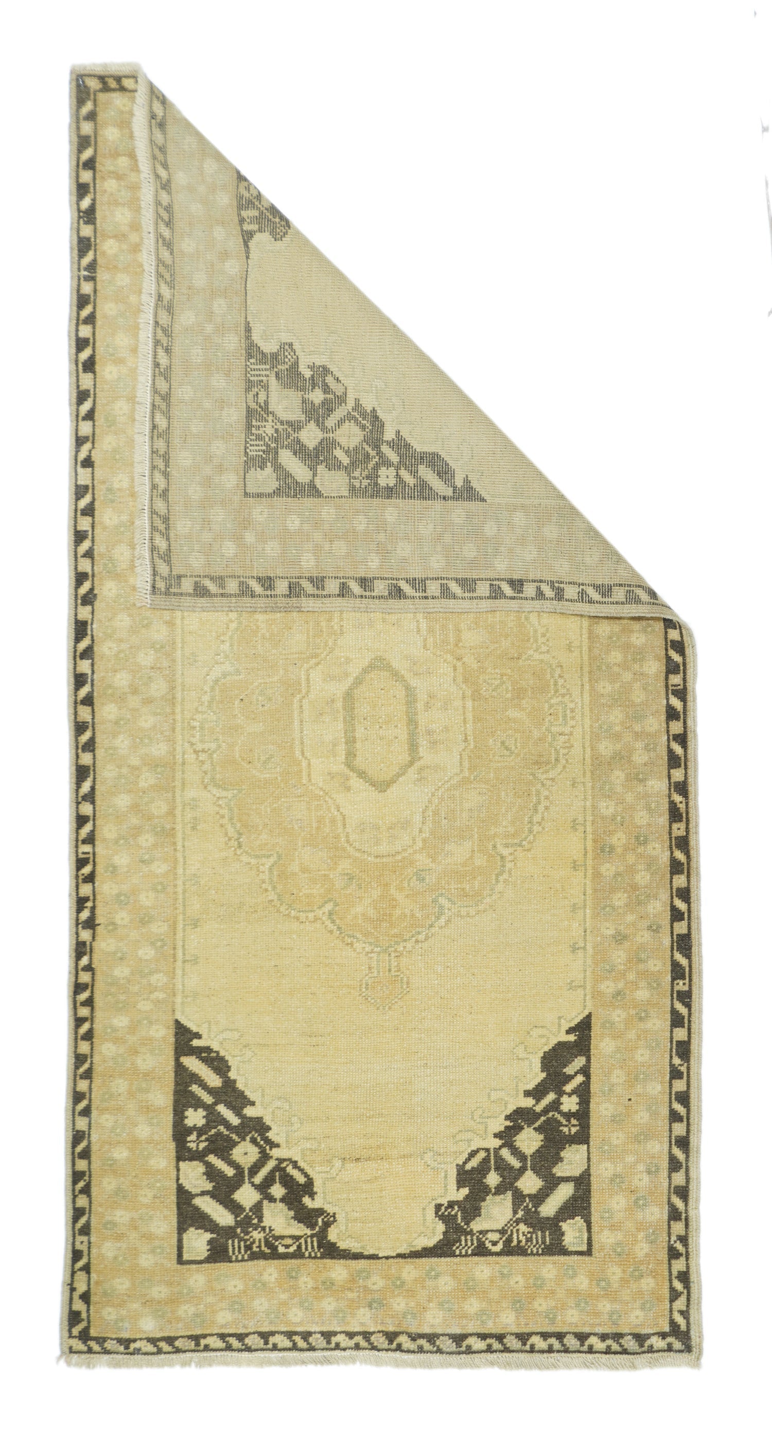 Geometric Rug 2'11'' x 5'10''