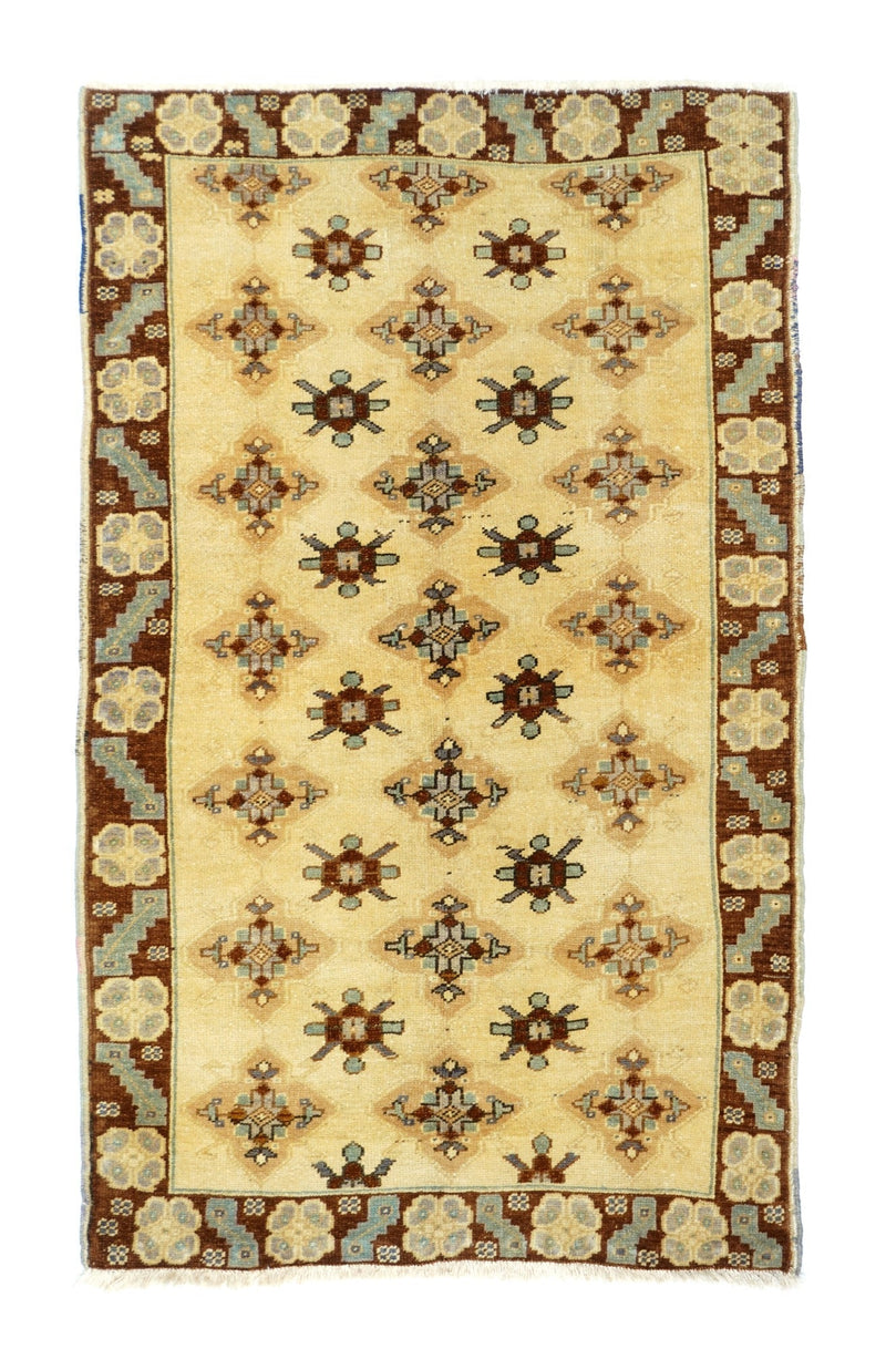 Turkish Rug 3'4'' x 5'8''