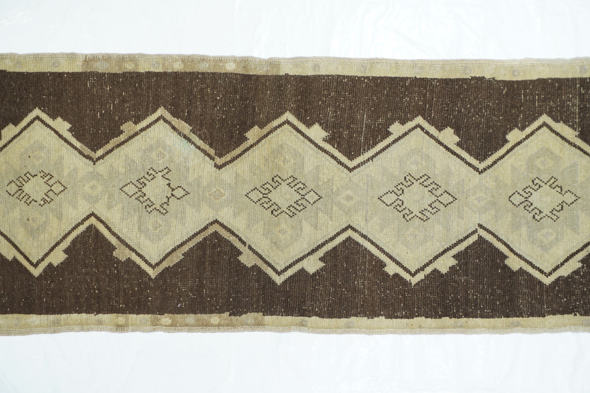 Vintage Turkish Rug 2'7'' x 6'6''