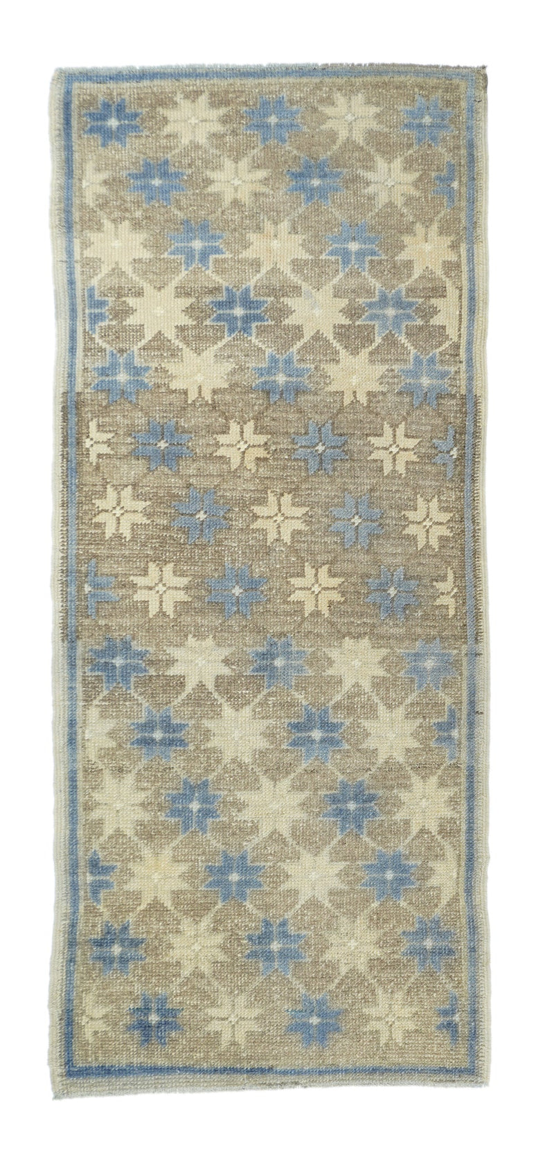 Geometric Rug 2'8'' x 6'9''