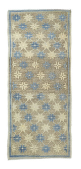 Geometric Rug 2'8'' x 6'9''