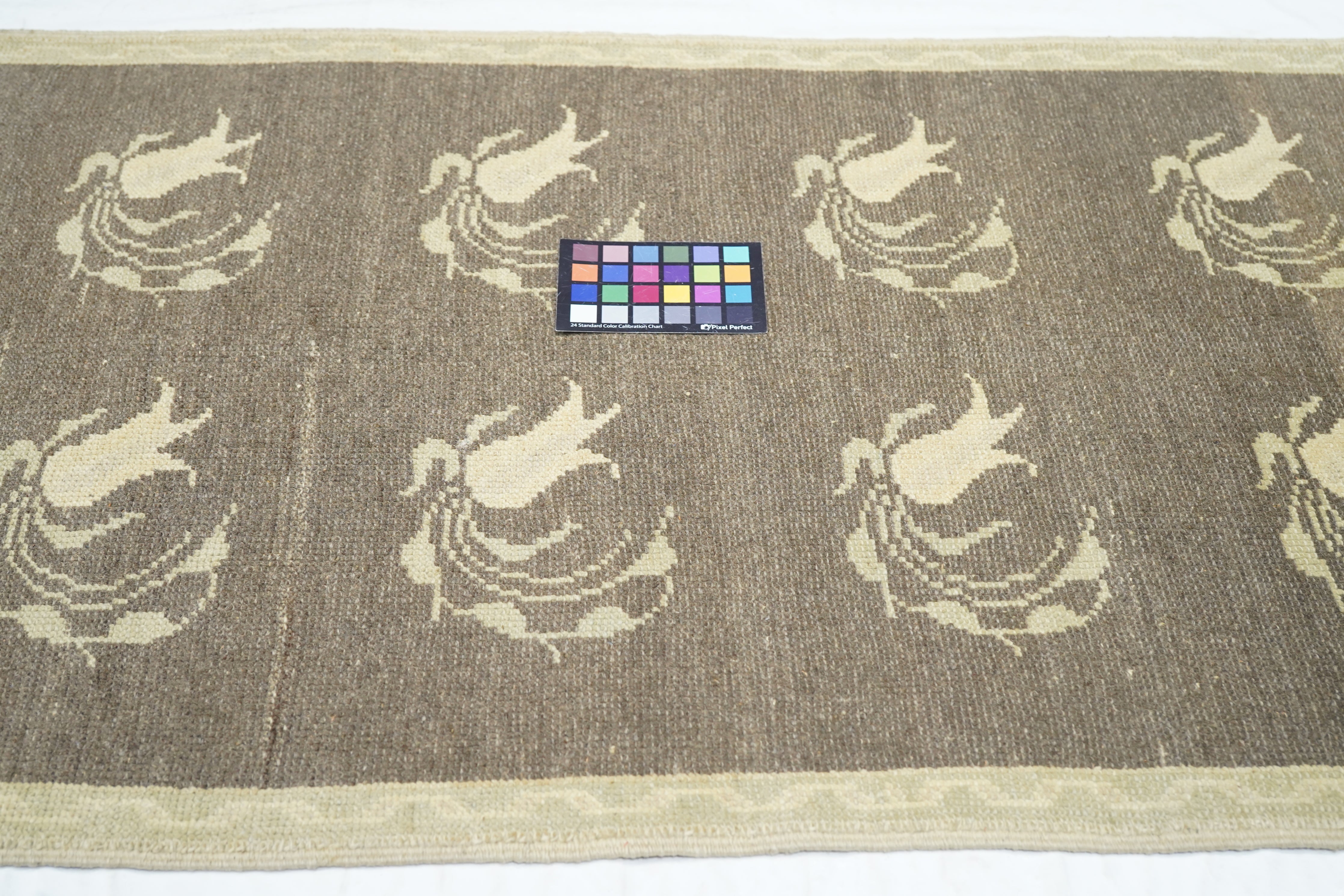 Geometric Rug 2'9'' x 6'9''