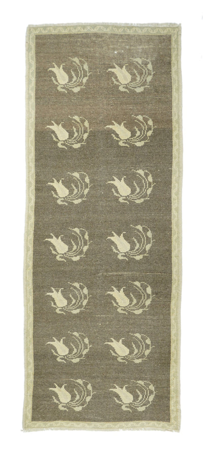 Geometric Rug 2'9'' x 6'9''