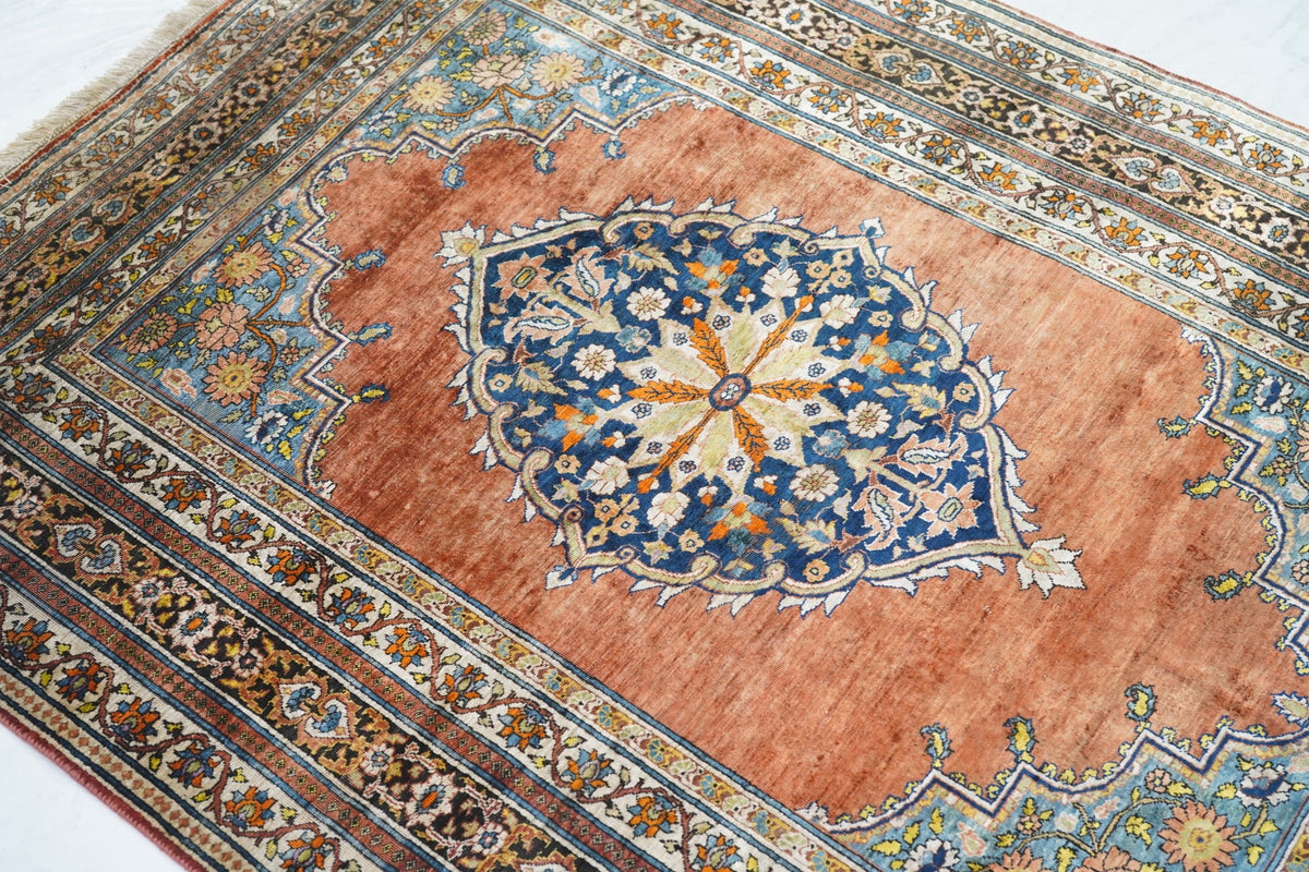 Antique Silk Rug 4'3'' x 5'5''