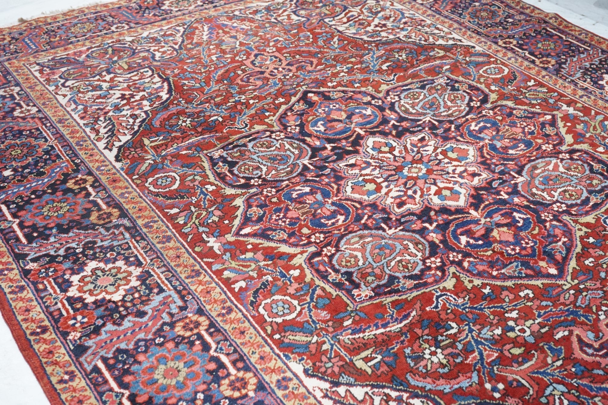 Vintage Heriz Rug 8'2'' x 11'7''
