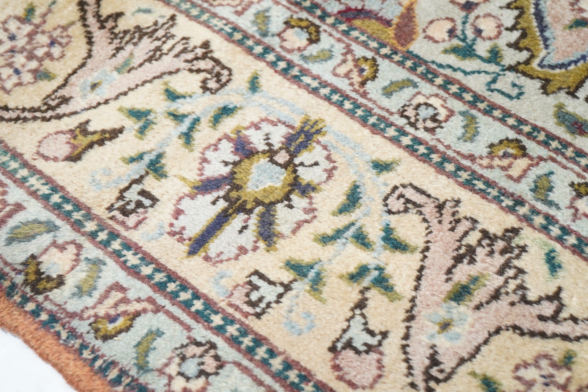 Vintage Tabriz Rug 6'0" x 8'9''