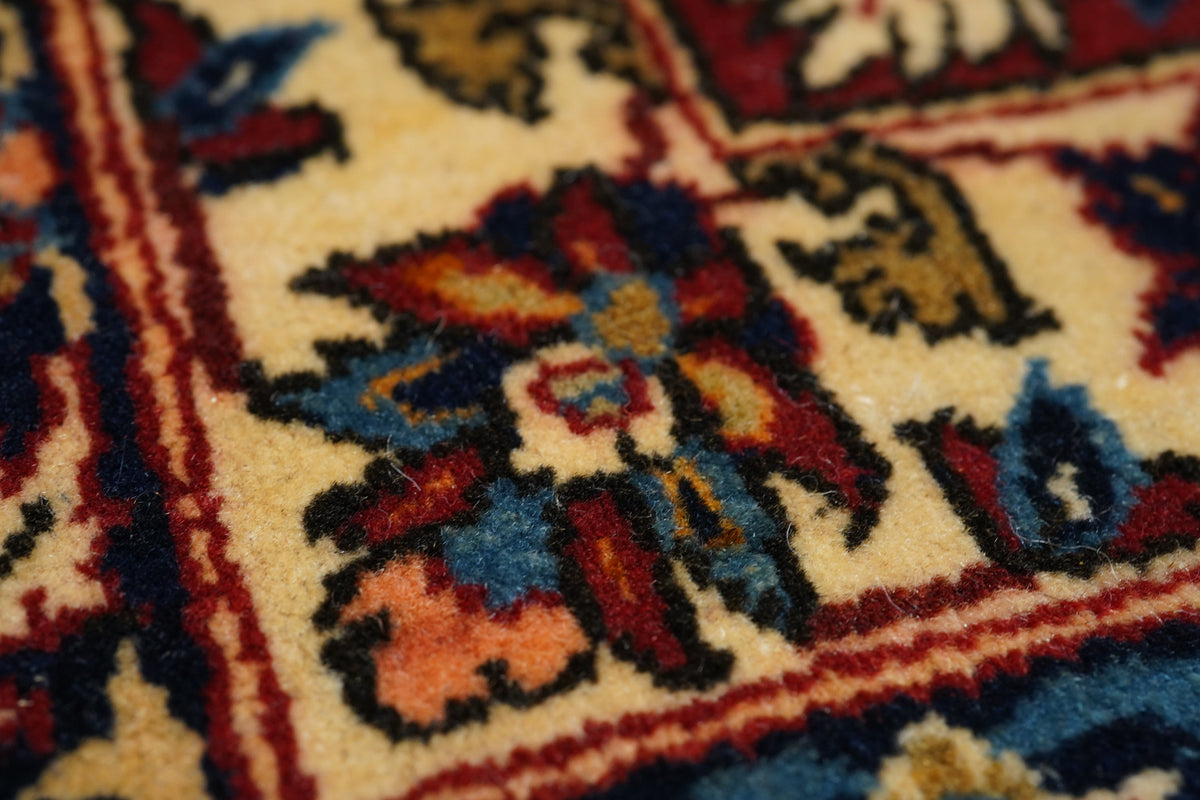 Fine Antique Isfahan Rug 6'10'' x 11'0''