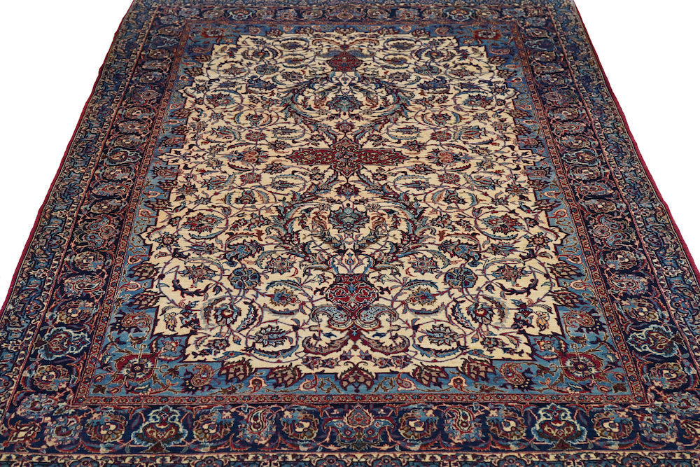 Antique Isfahan Rug 4'10'' x 6'8''