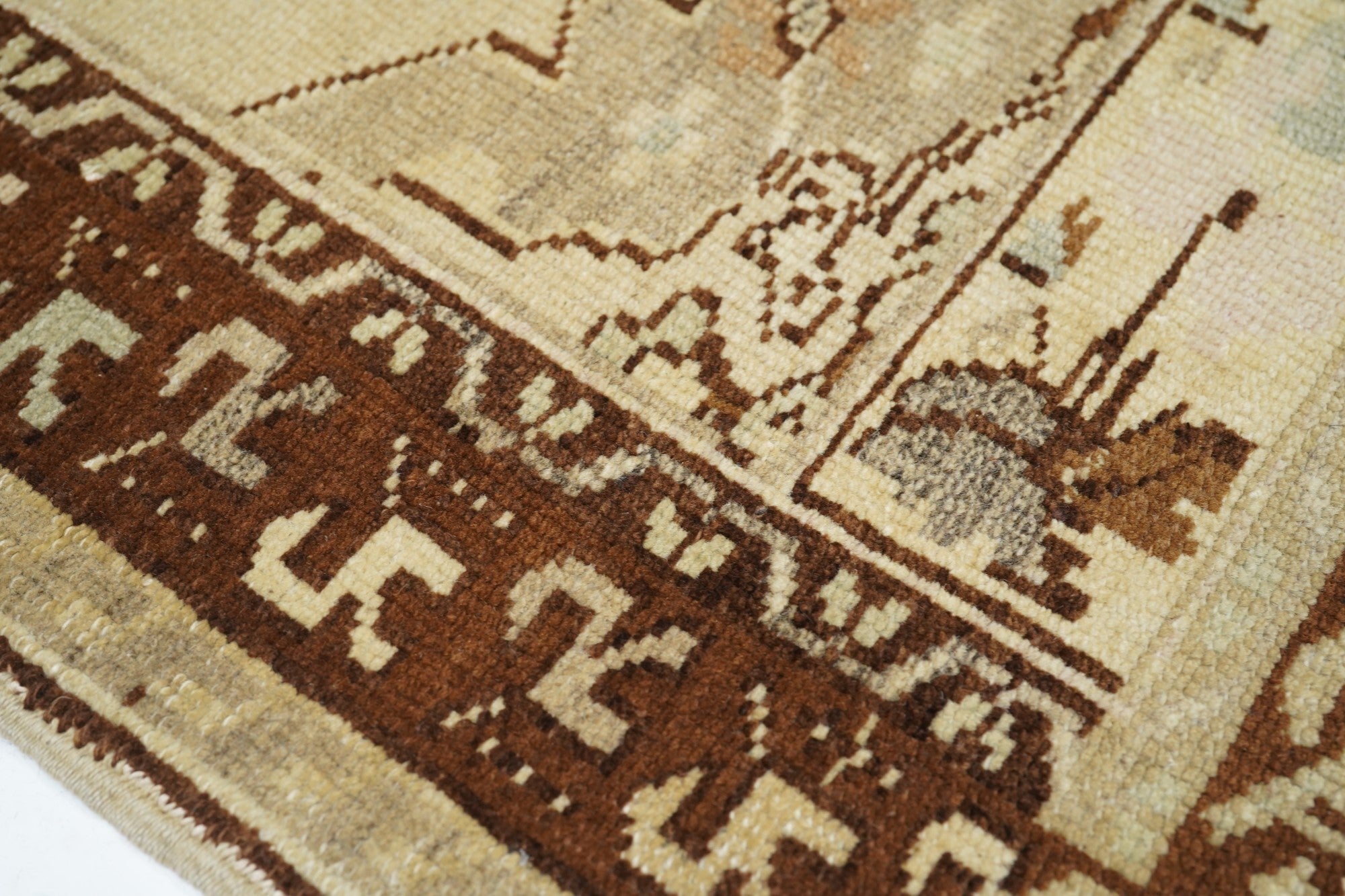 Turkish Rug 2'5'' x 4'5''