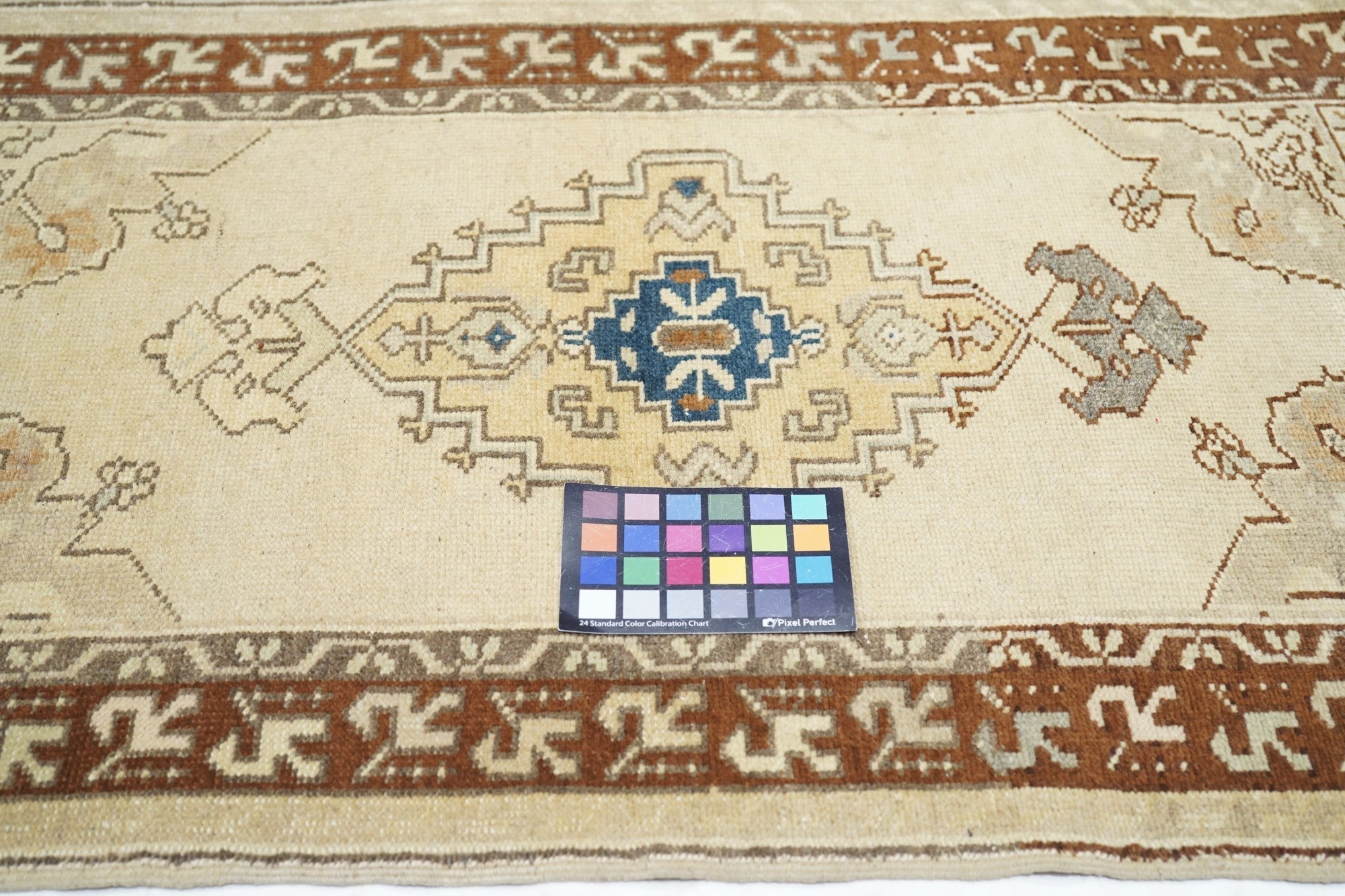 Turkish Rug 2'5'' x 4'5''