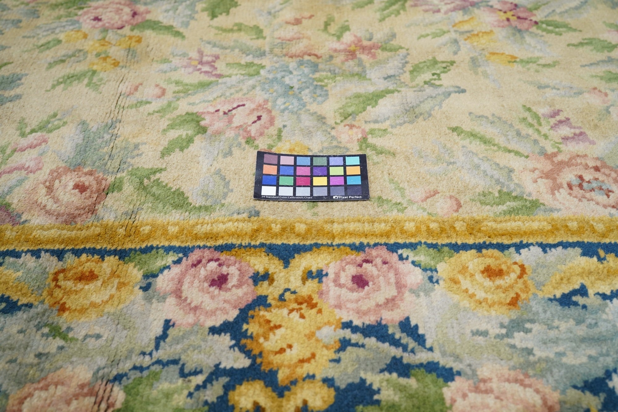 Fine Antique French Savonnerie Rug 10'2'' x 13'0''