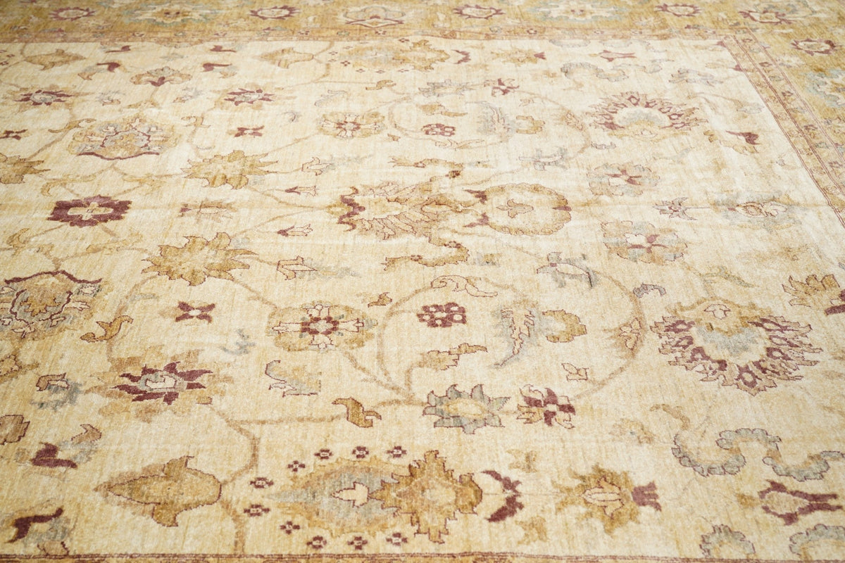 Peshawar Rug 12'6'' x 17'5''