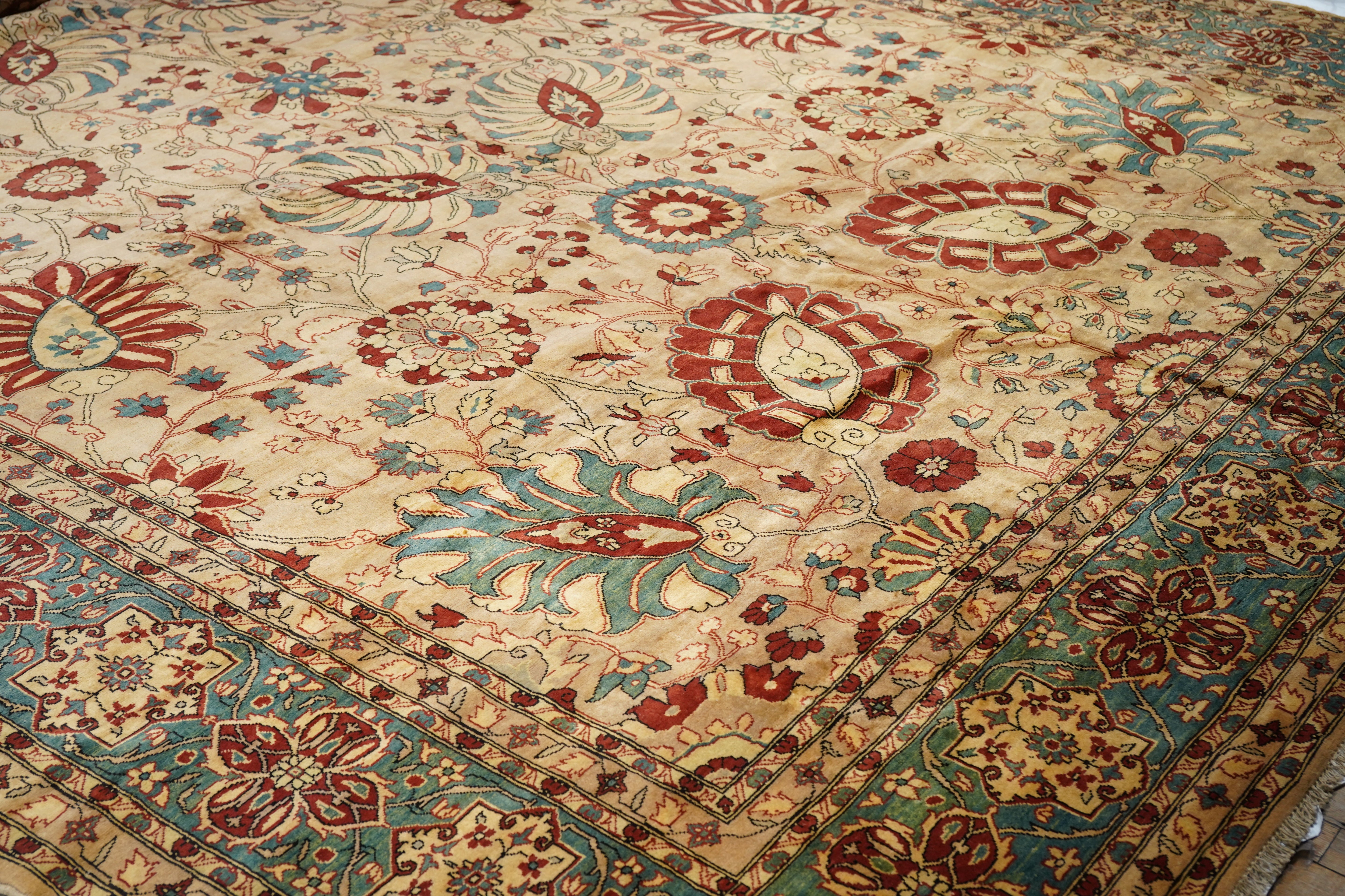 Egyptian Mahal Design Rug 12' 8" x 18'