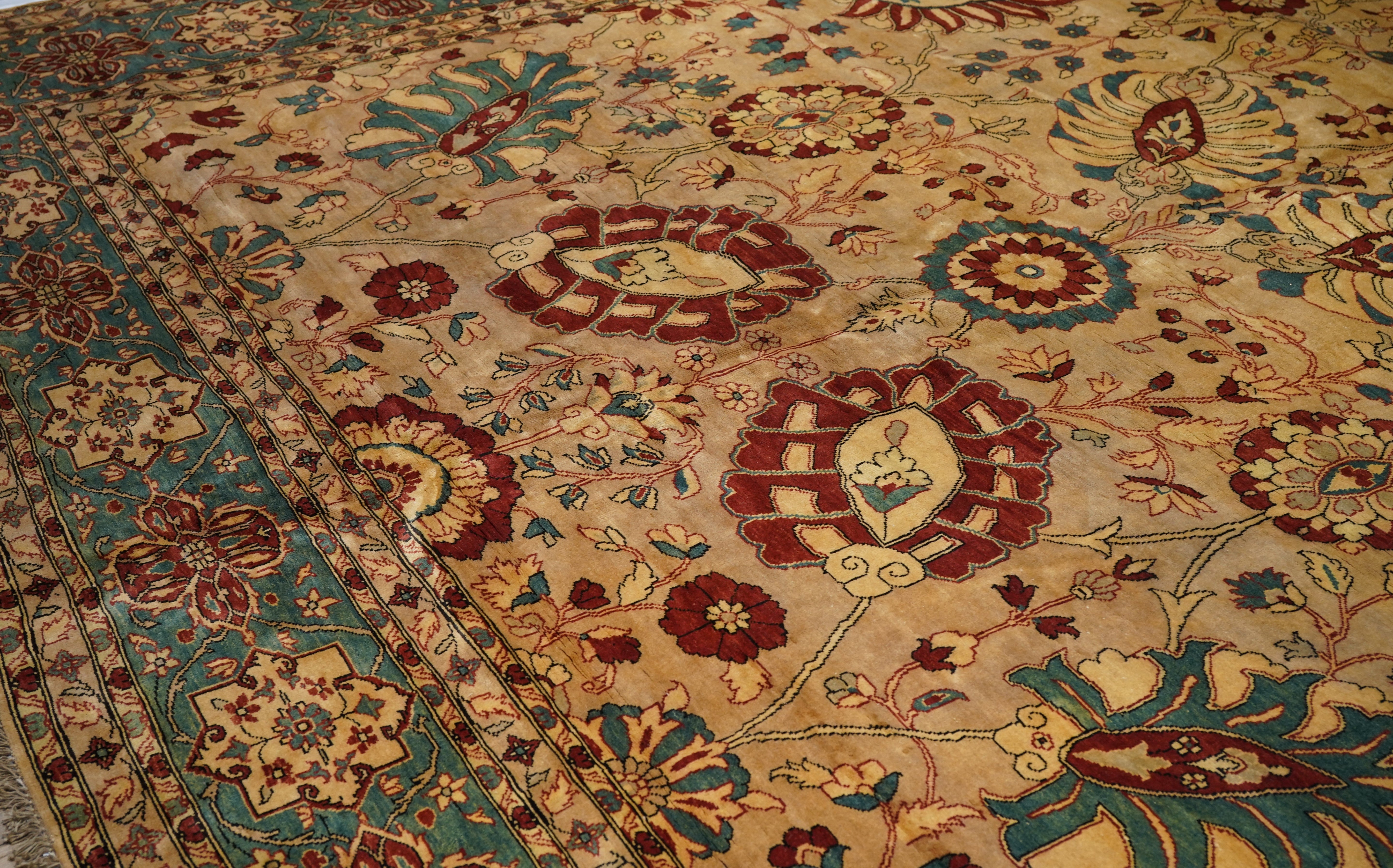Egyptian Mahal Design Rug 12' 8" x 18'