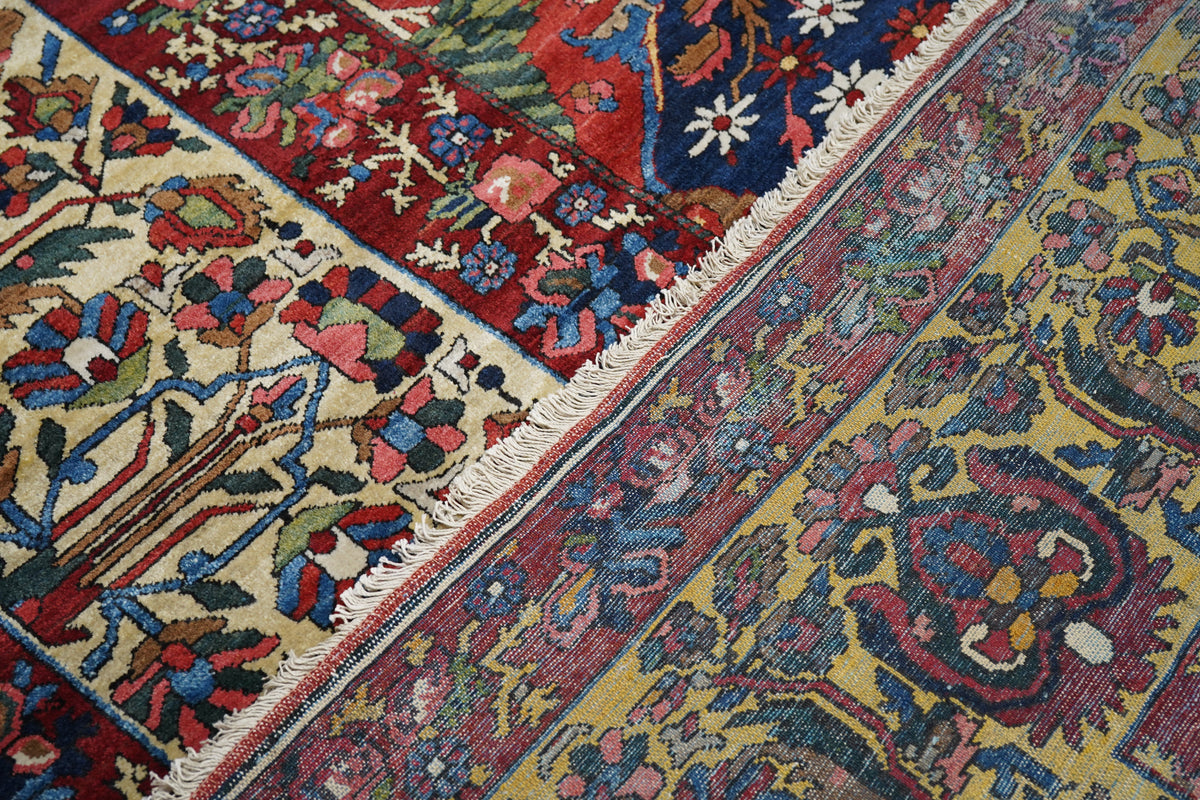 Fine Vintage Bakhtiari Rug 12'10'' x 18'8''