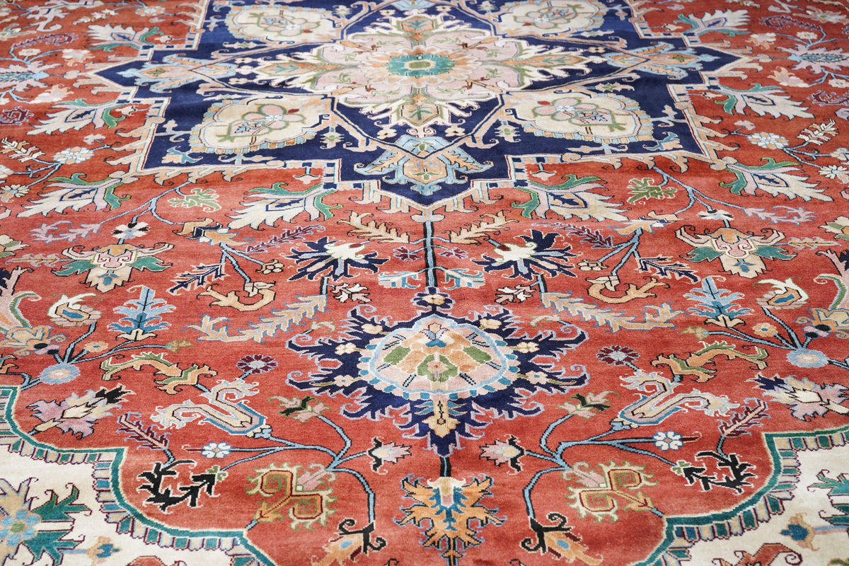Vintage Heriz Rug 13'2'' x 19'6''