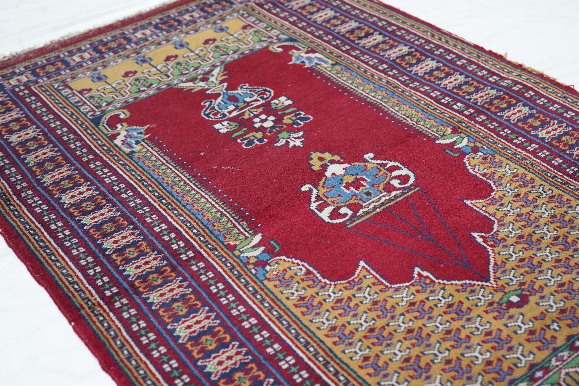 Bokara Rug 2'7'' x 4'3''
