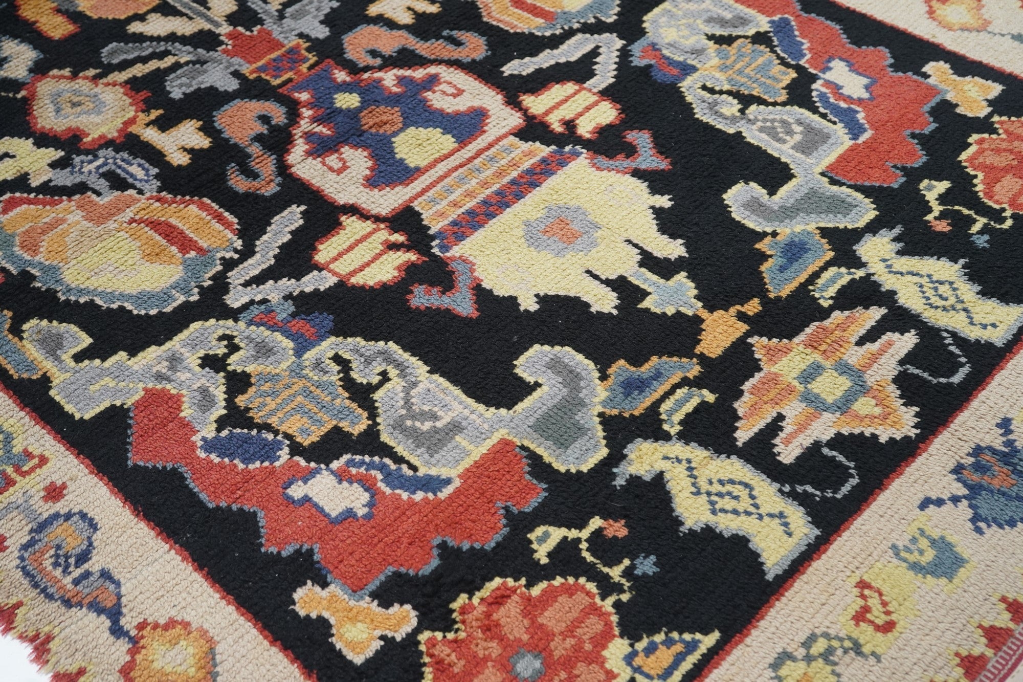 Vintage Swedish Rug 5'4'' x 7'6''