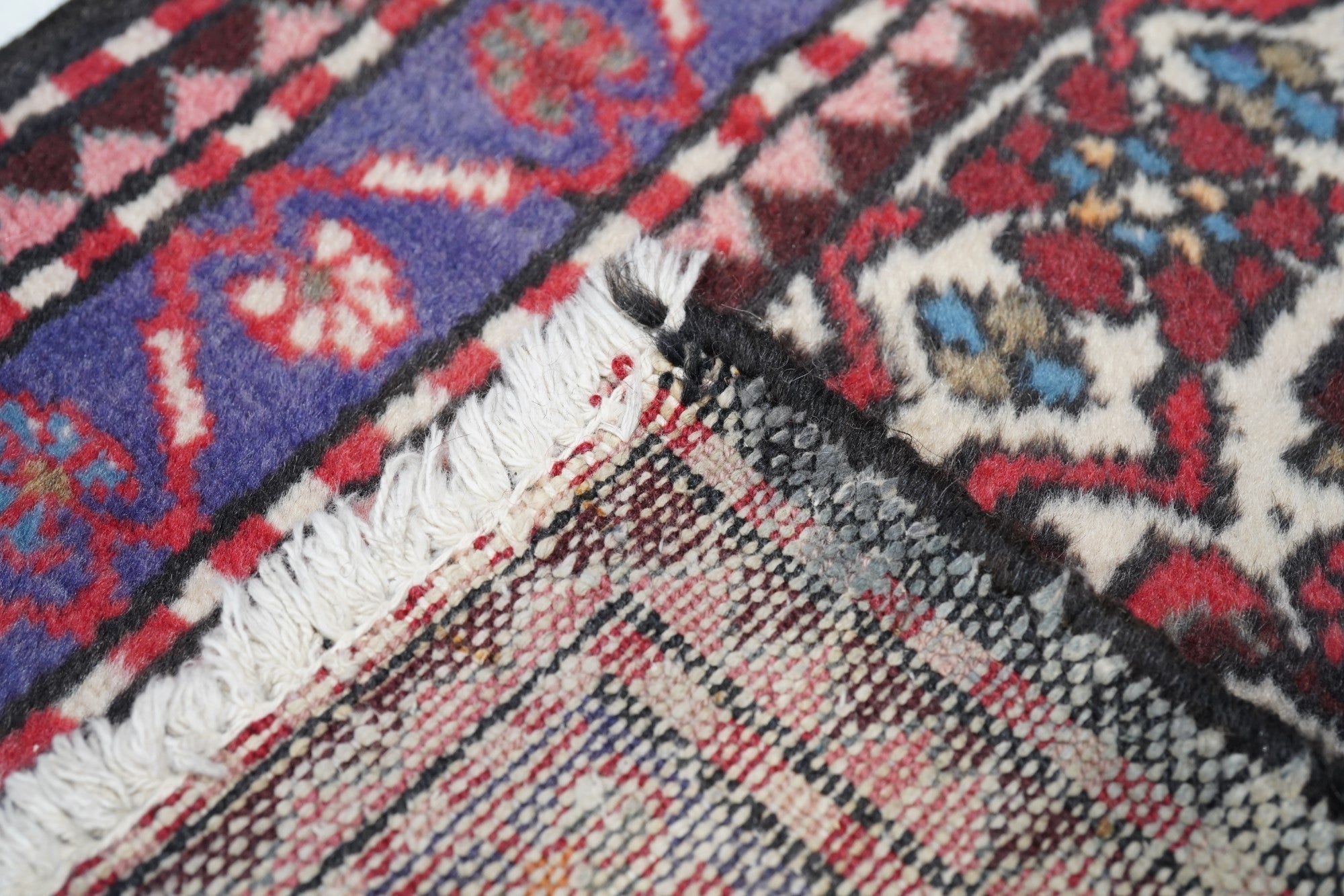 Vintage Hamedan Rug 2'6'' x 4'4''