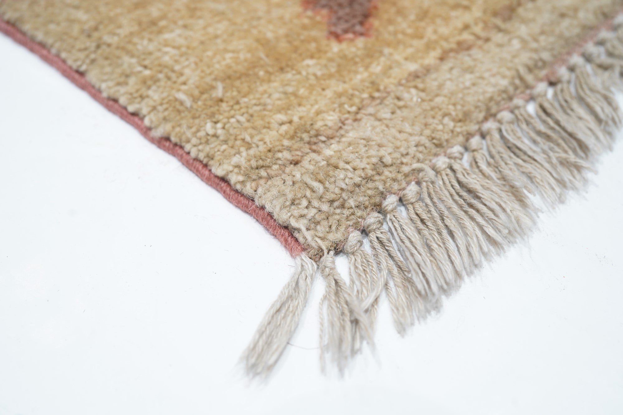 Vintage Ivory Gabbeh Tribal Rug 4'2'' x 6'0"