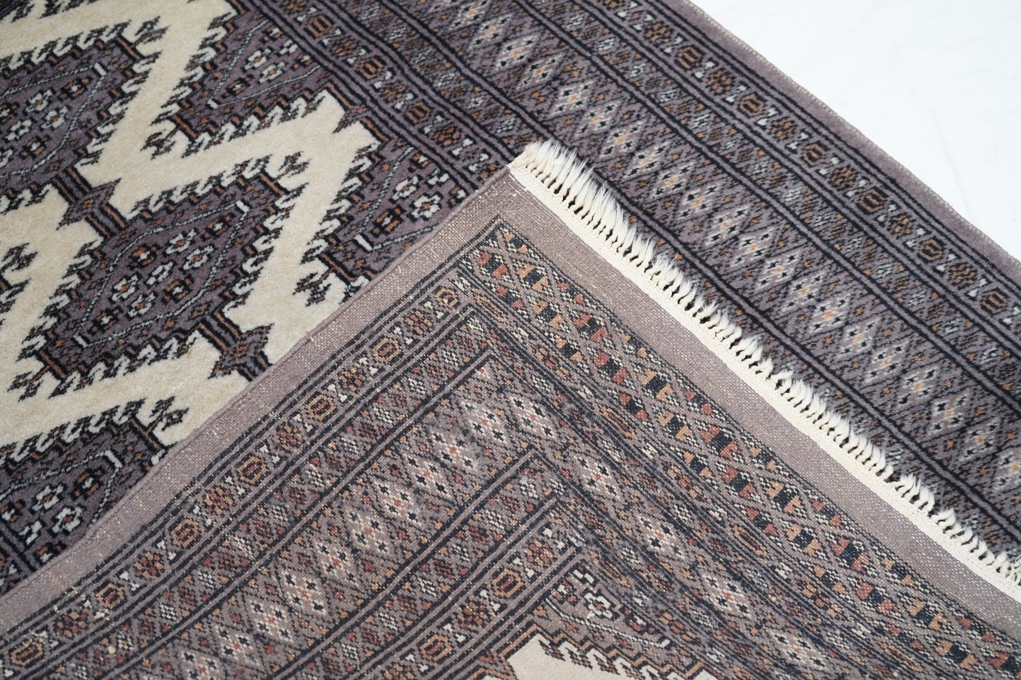 Pak Bokara Rug 2'7'' x 3'9''