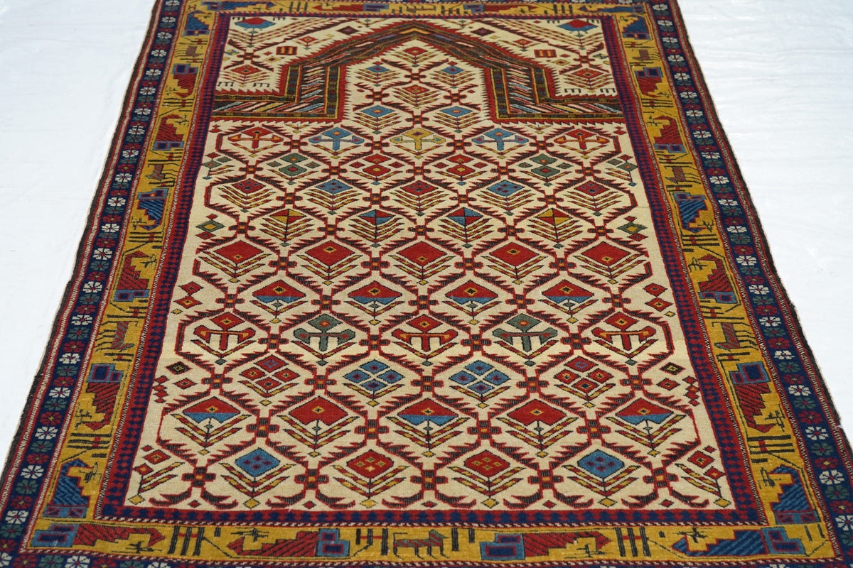 Antique Caucasian Shirvan Daghestan Rug 3'11'' x 5'4''