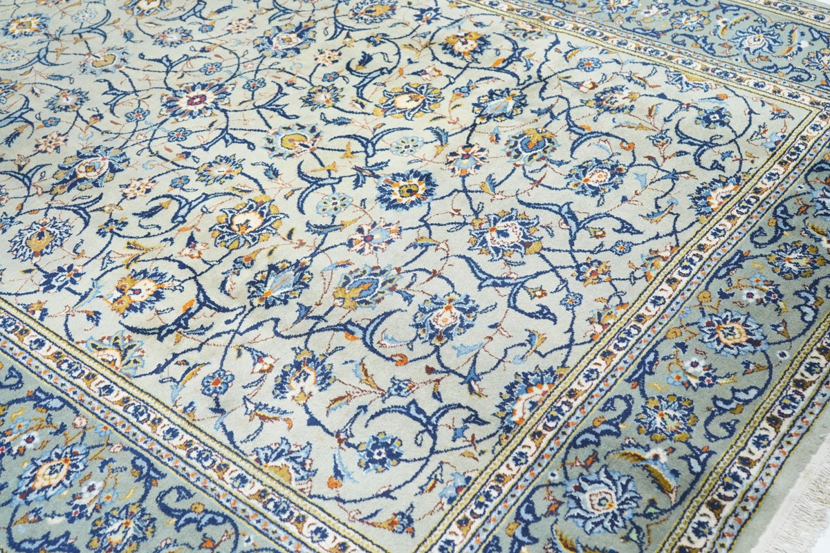 Vintage  Kashan Rug 7'3'' x 10'4''