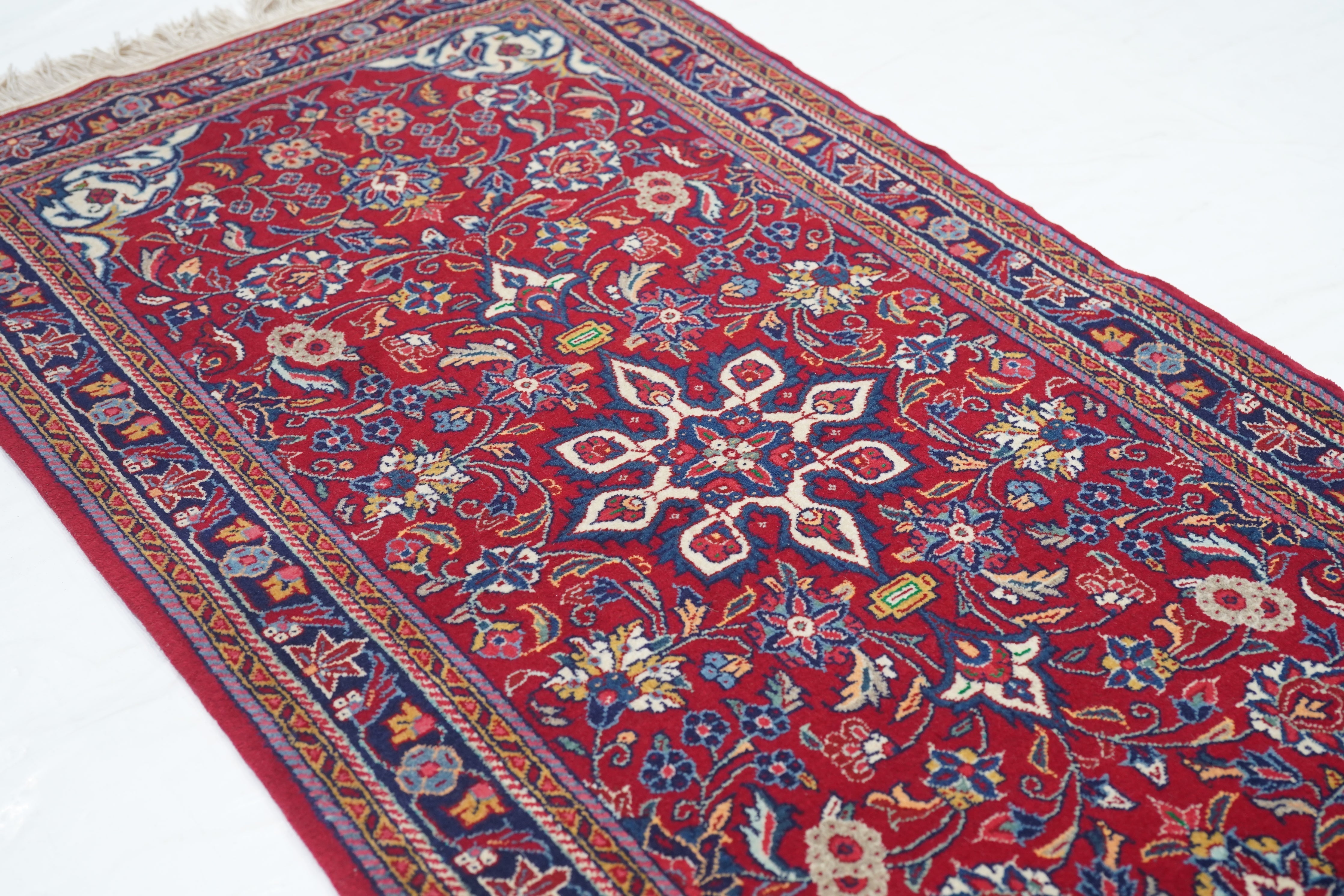 Fine Vintage  Farahan Sarouk Rug 2'3'' x 4'6''